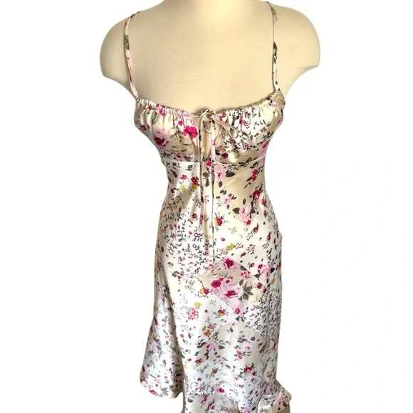 Floral Satin Midi Dress - Picture 2 of 6